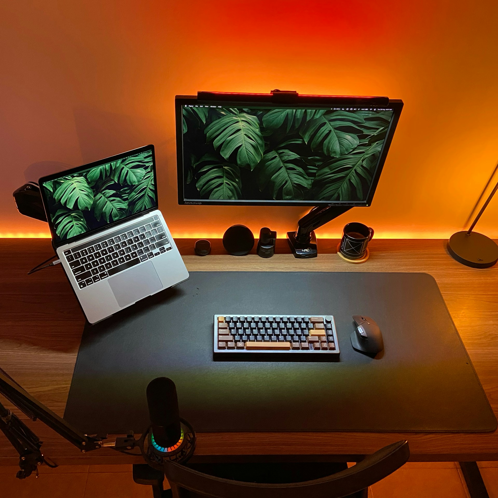 Laptop stand that blends design with daily rhythm