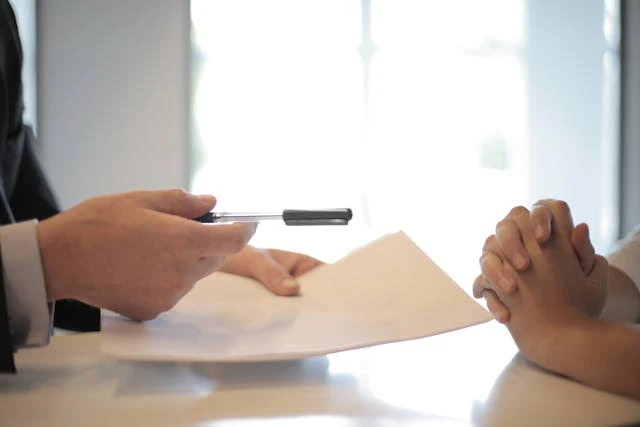Why Contract Review Is Essential Before Signing Business Deal