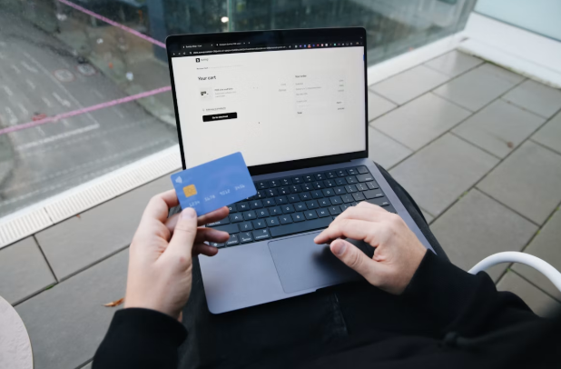 The Evolution of E-Commerce Payments: Security, Speed & Scalability