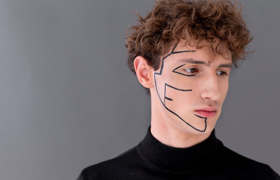 The Architecture of the Human Face: How Proportion Shapes What We See as Beautiful